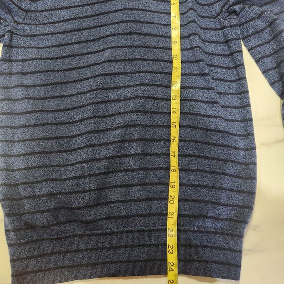 Banana Republic Easy Care Merino Wool Men's  Blue Sweater - Picture 4 of 5